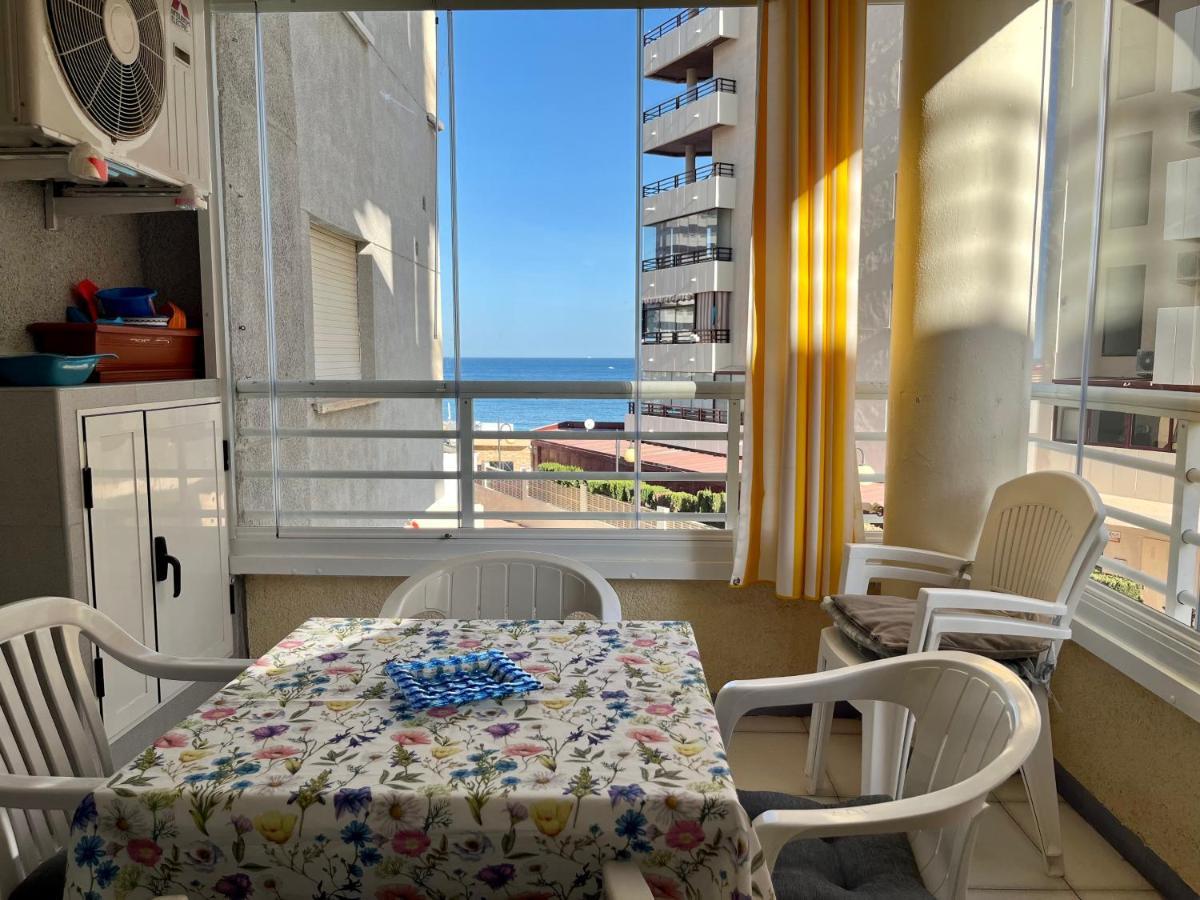 קלפה Apartment On The Beach With Parking And Pool מראה חיצוני תמונה